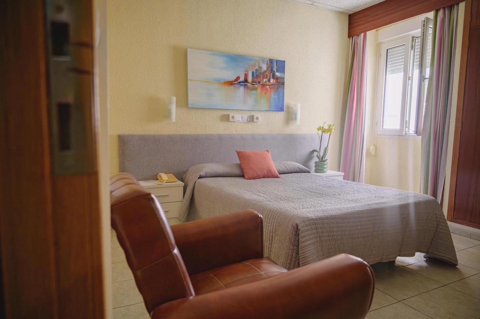 Paraiso Hotel 2*