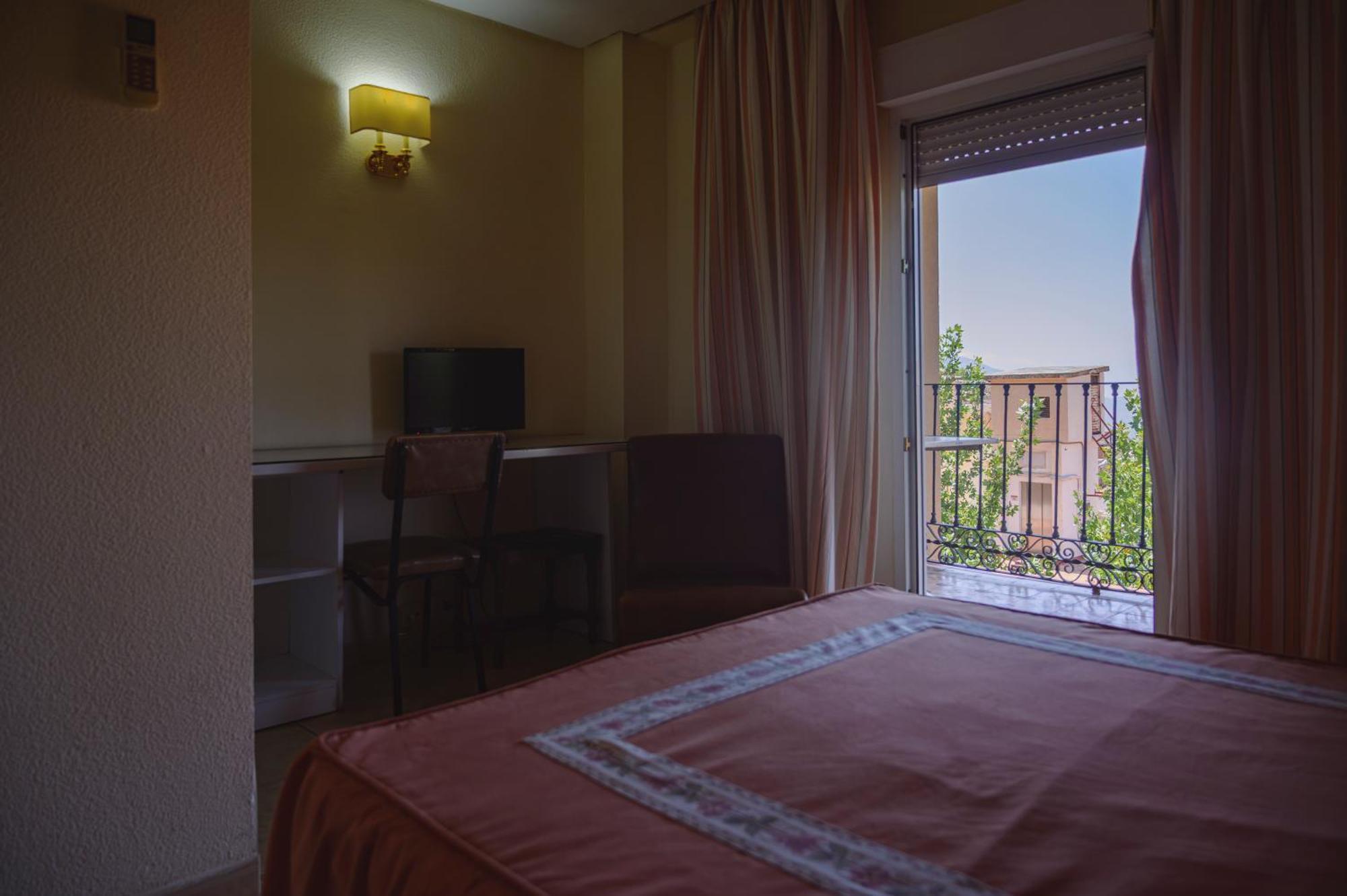 Paraiso Hotel 2*