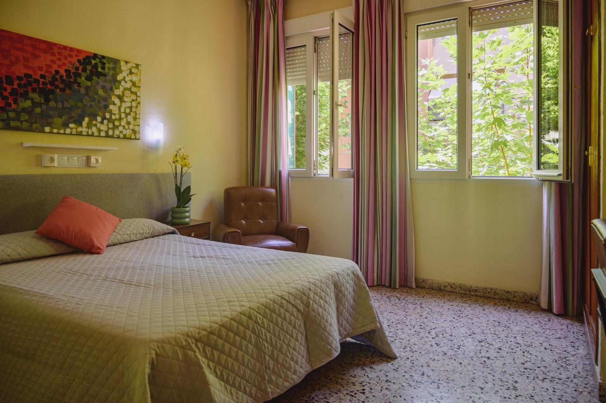 Paraiso Hotel 2*